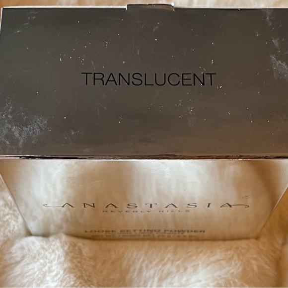Anastasia Loose Translucent Setting Powder NIB - Picture 6 of 7